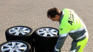 Test opon całorocznych ADAC w rozmiarze 205/55 R16 V