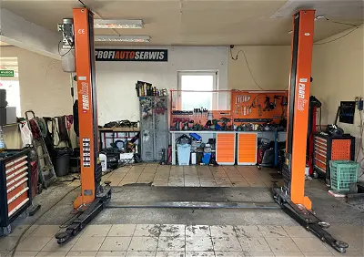 AutoMechanika Czester-Garage 